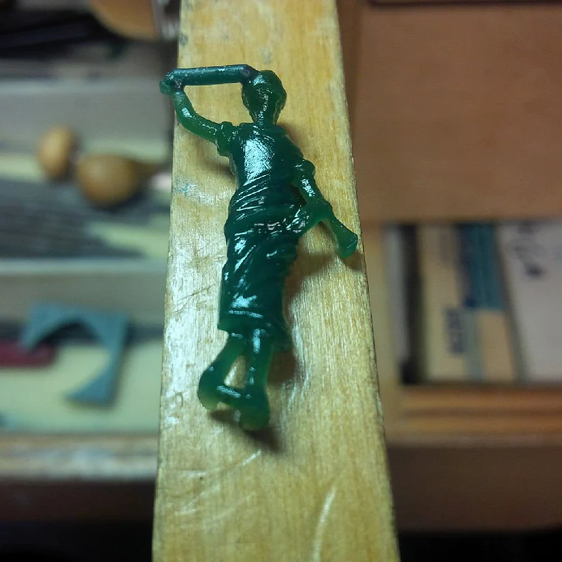 Carving the figure