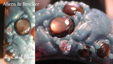 Star sapphires in the wax