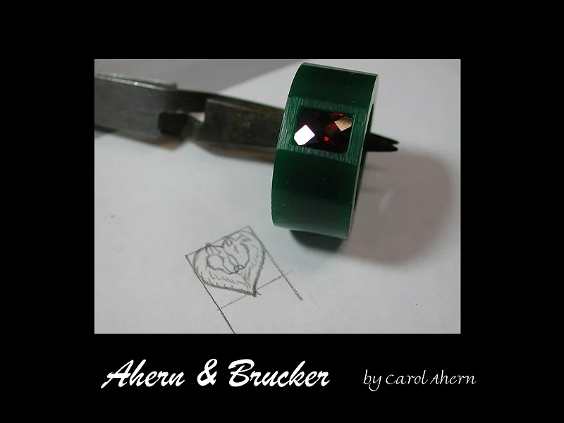 The garnet and sketch
